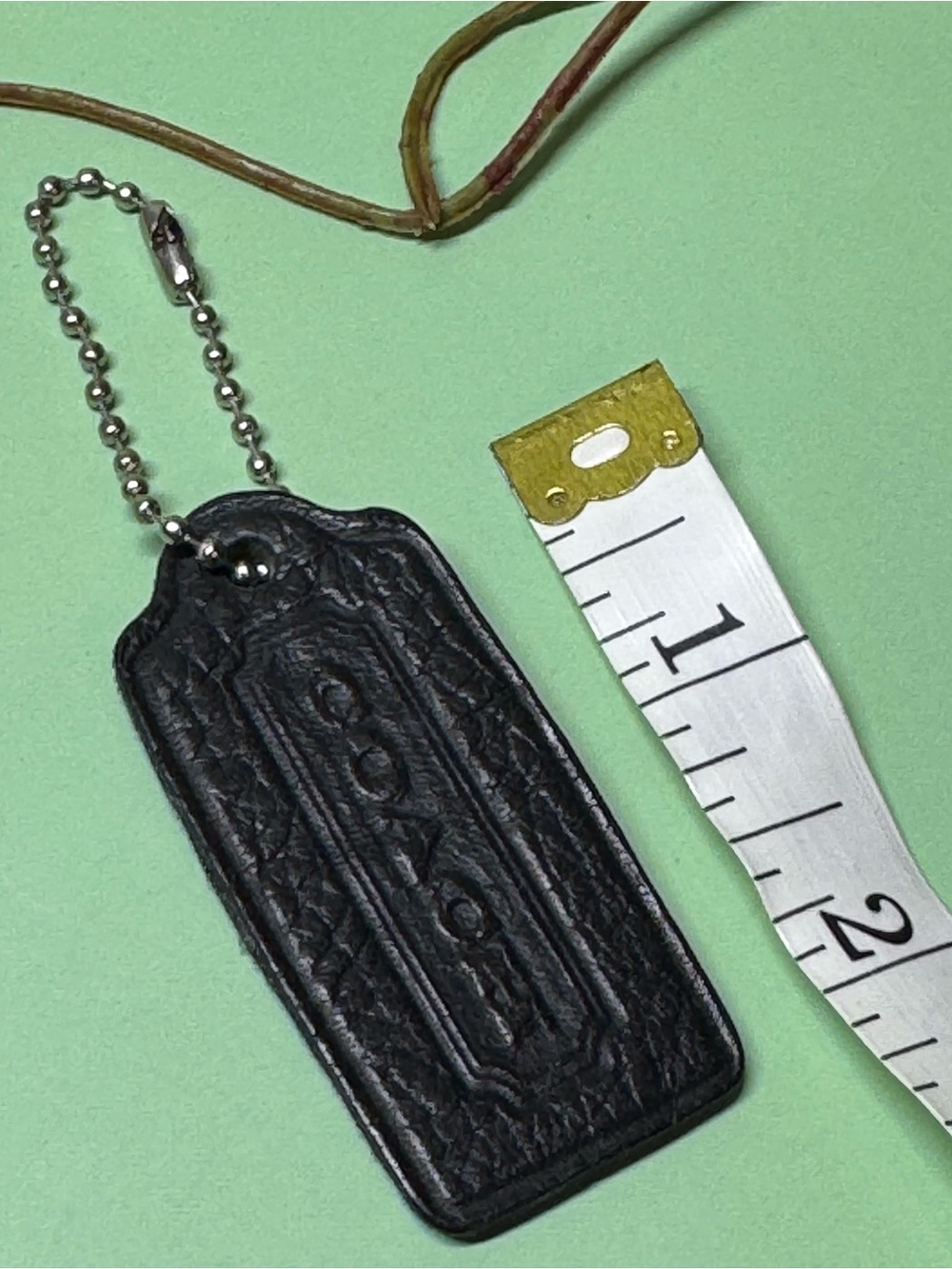 Coach Black Pebble Leather Key & Bag Hang Tag with Silver Tone Chain - Picture 3 of 3